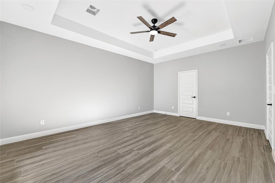 Spacious, unfurnished interior of a new home in , New Caney (Image 15). Spacious, unfurnished interior of a new home in , New Caney (Image 15).