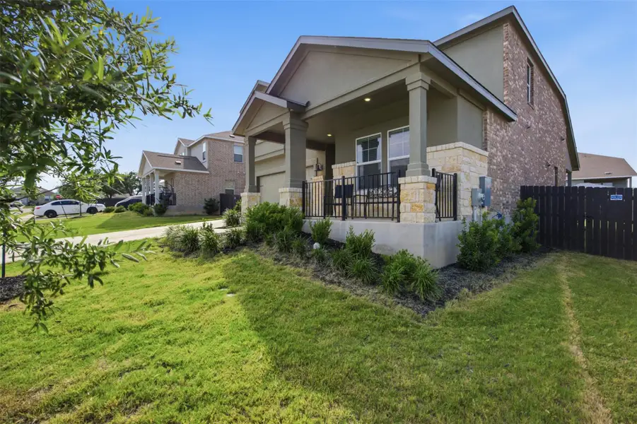 Exterior details and patio area of a home in , Georgetown (Image 3).