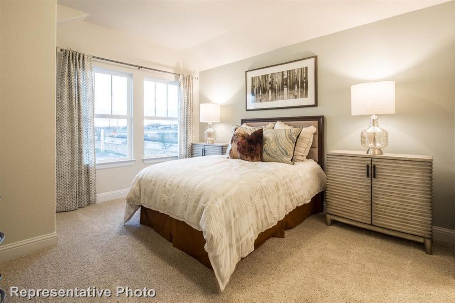 Representative furnished interior of a home built from the Harvest Ridge 2595 by Brohn Homes in Harvest Ridge, Elgin (Image 9).