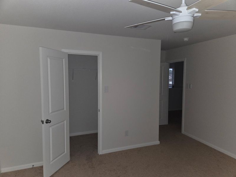 Spacious, unfurnished interior of a new home in , Cleveland (Image 15).