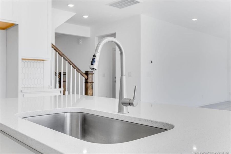 547 Claftin Street - Ready Now!