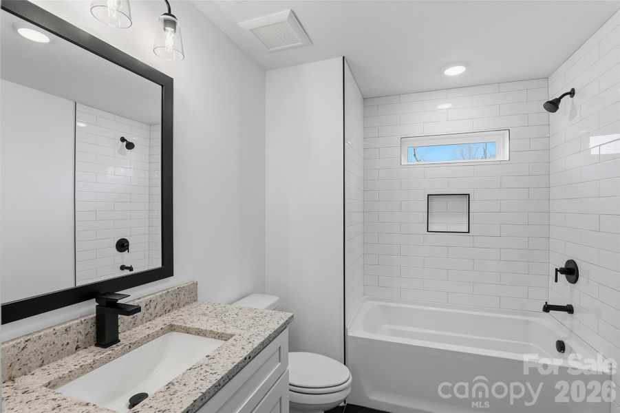 Upstairs Full Bath 1