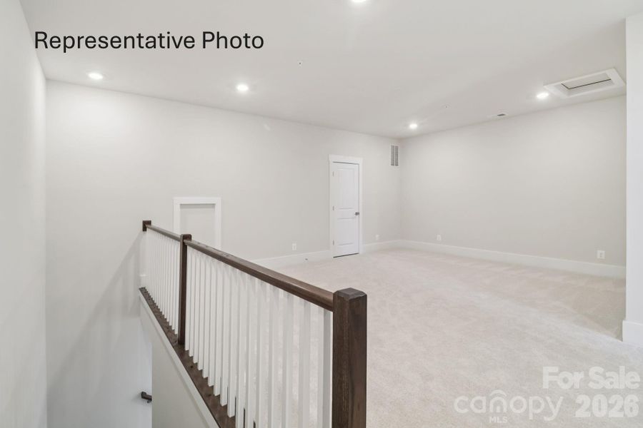 Spacious, unfurnished interior of a new home in Brook Run Villas, Fort Mill (Image 38). Spacious, unfurnished interior of a new home in Brook Run Villas, Fort Mill (Image 38).