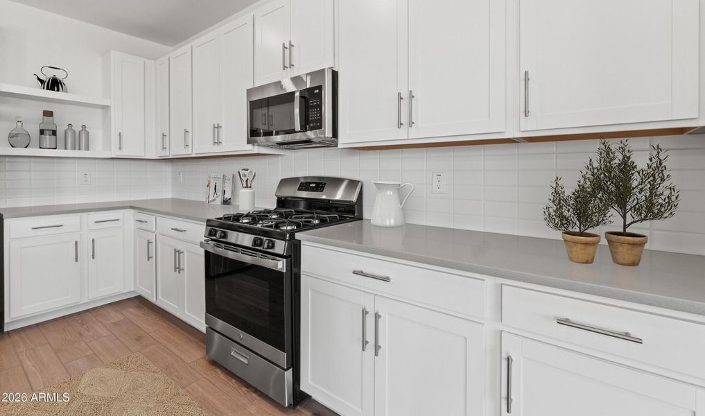 180244_Laveen Springs_Thames_Kitchen_Lof