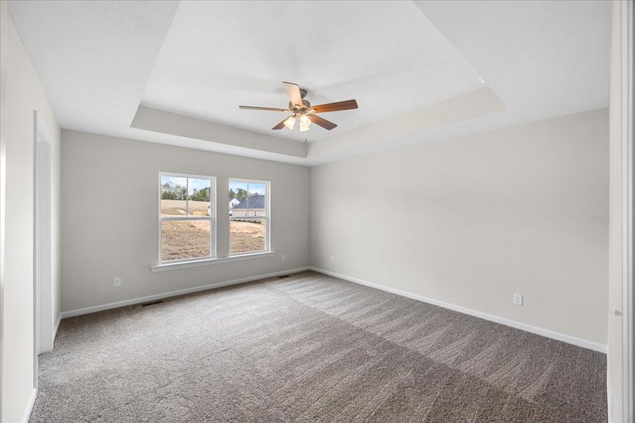 Spacious, unfurnished interior of a new home in Windsor, North Augusta (Image 16).