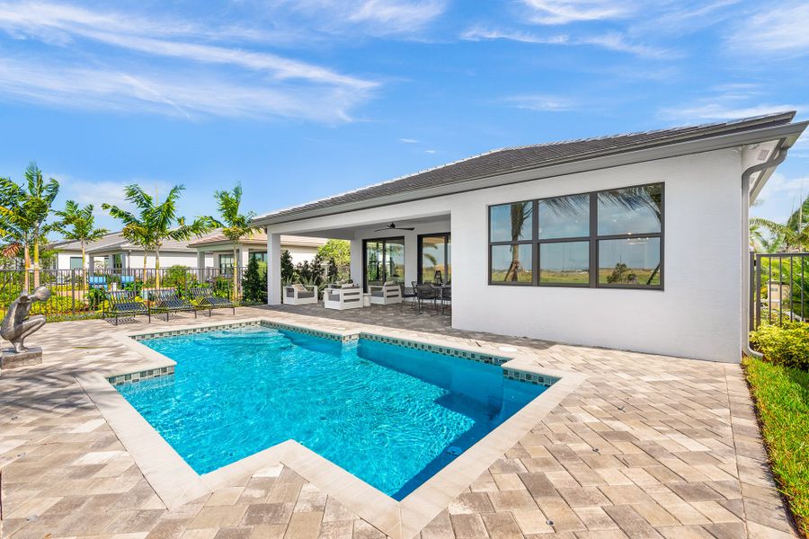 Representative exterior details of a home built from the Palazzo by GL Homes in Valencia Parc at Riverland, Port St. Lucie (Image 25).