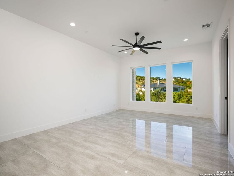 Spacious, unfurnished interior of a new home in , San Antonio (Image 44). Spacious, unfurnished interior of a new home in , San Antonio (Image 44).