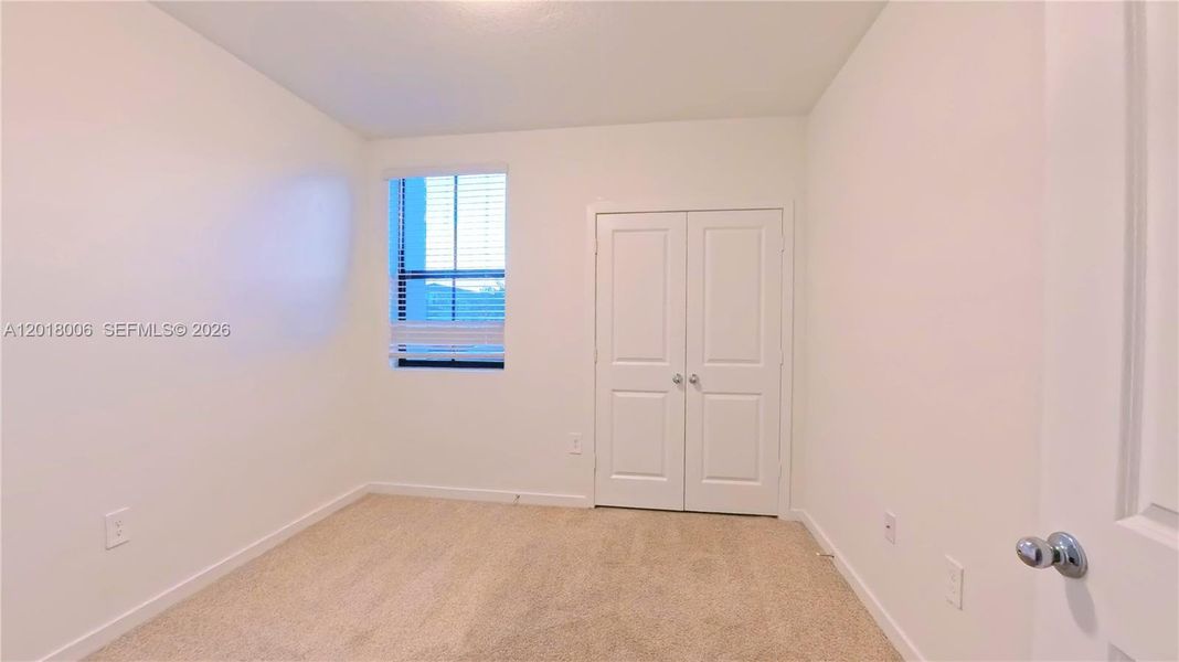 Spacious, unfurnished interior of a new home in , Florida City (Image 27).