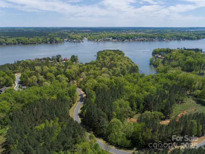Edgewater on Lake Tillery community