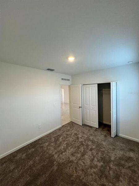 Spacious, unfurnished interior of a new home in Lawson Dunes, Haines City (Image 11).