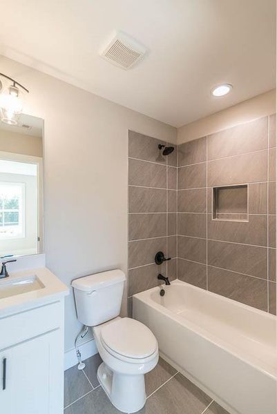 Furnished interior view inside a new home in , Decatur (Image 10).