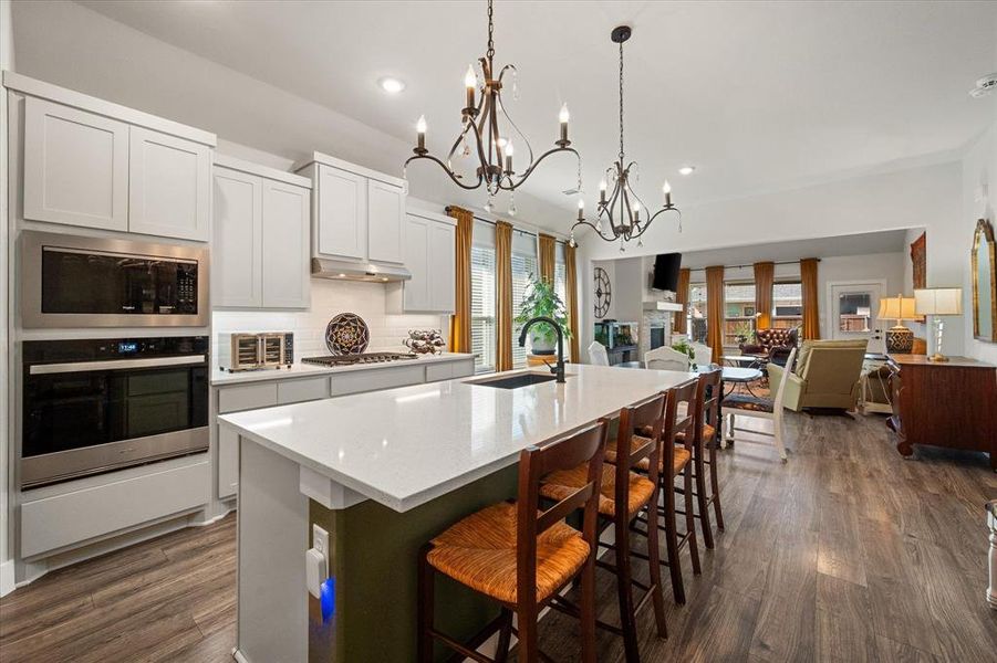 Furnished interior view inside a new home in , Waxahachie (Image 7).
