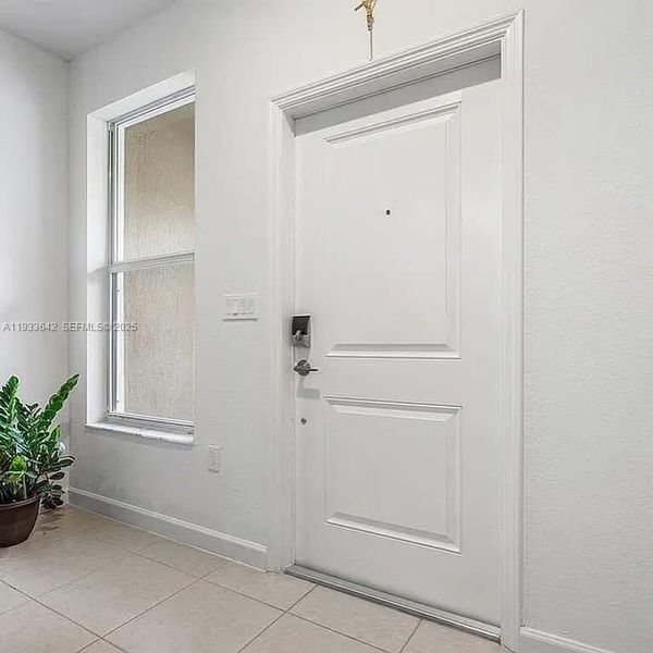 Close-up of interior finishes inside a home in , Lauderhill (Image 14).