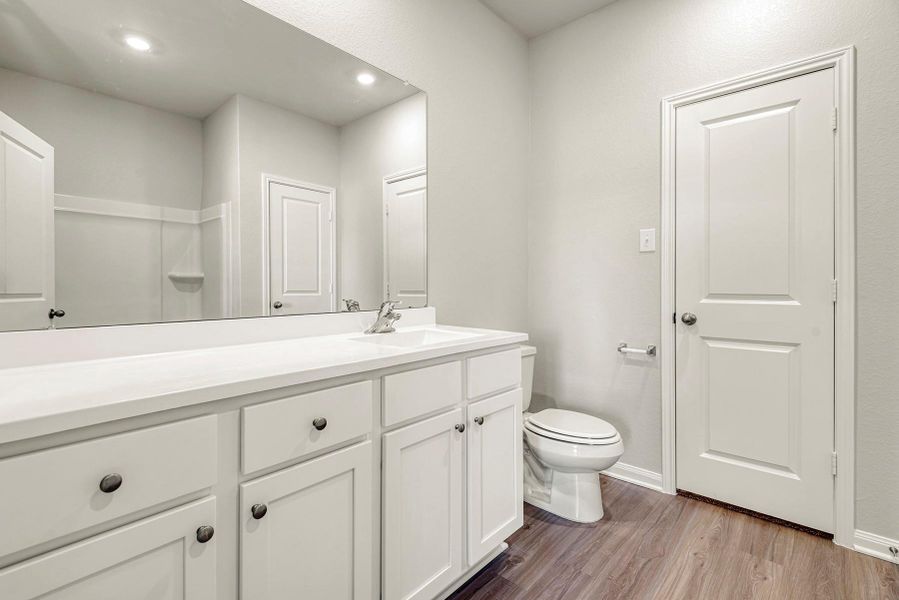 Furnished interior view inside a new home in Wayside Village, Houston (Image 7). Furnished interior view inside a new home in Wayside Village, Houston (Image 7).