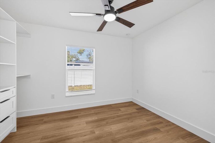 Spacious, unfurnished interior of a new home in , Tampa (Image 18).