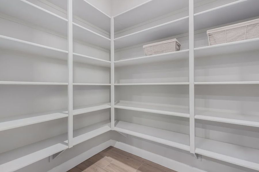 Spacious, unfurnished interior of a new home in Bellero Estates, Queen Creek (Image 16).