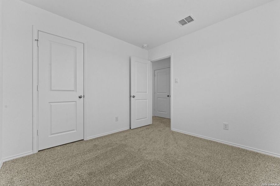 Spacious, unfurnished interior of a new home in Preserve at Medina, Von Ormy (Image 26). Spacious, unfurnished interior of a new home in Preserve at Medina, Von Ormy (Image 26).