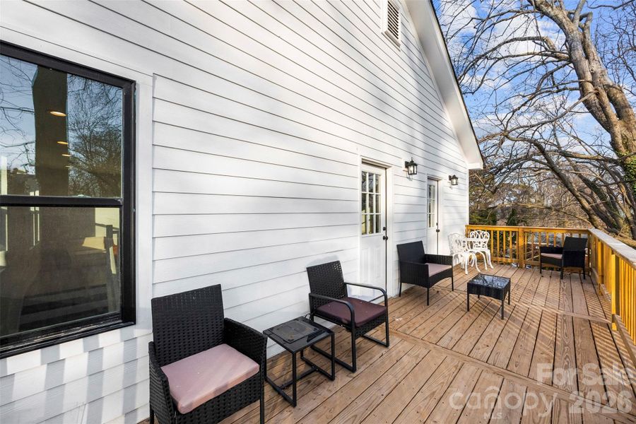 Exterior details and patio area of a home in , Charlotte (Image 3).