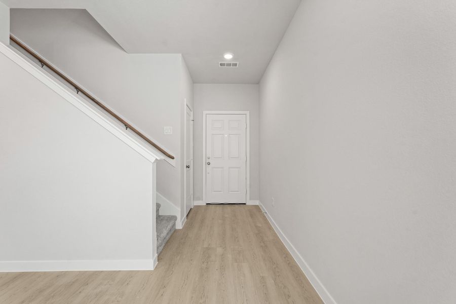 Spacious, unfurnished interior of a new home in Maple Woods, Hockley (Image 11).