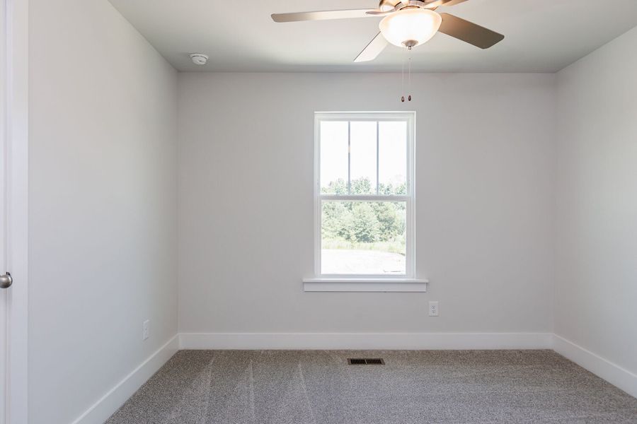 Spacious, unfurnished interior of a new home in Vaughan Farms, Angier (Image 22).