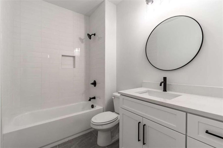 Furnished interior view inside a new home in , Gainesville (Image 15).