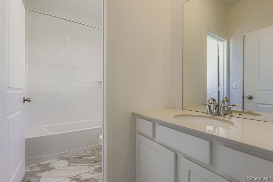 Image 15 of a home in Parterre: The Parkside Collection.