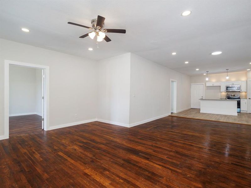 Spacious, unfurnished interior of a new home in , Brownwood (Image 12).
