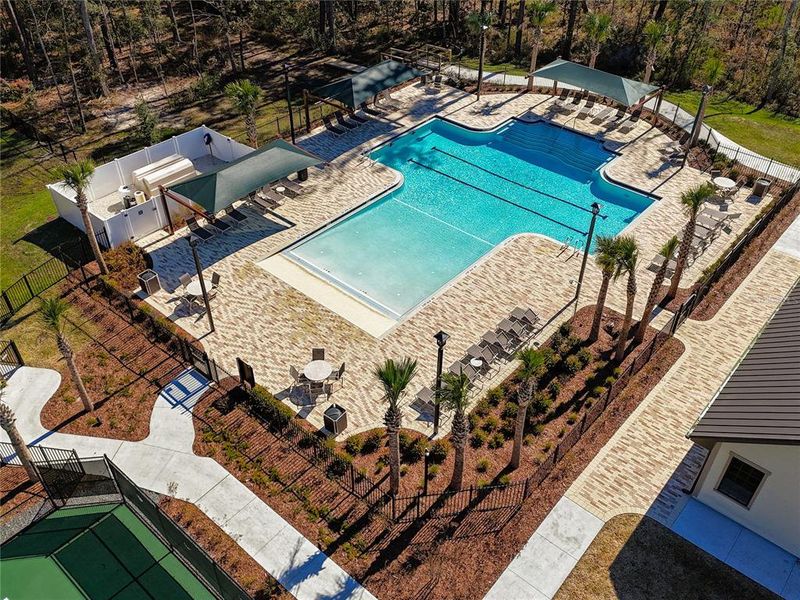 Community amenities in , Middleburg (Image 40).