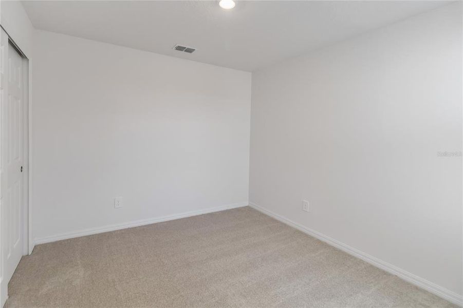 Spacious, unfurnished interior of a new home in , St. Cloud (Image 30).