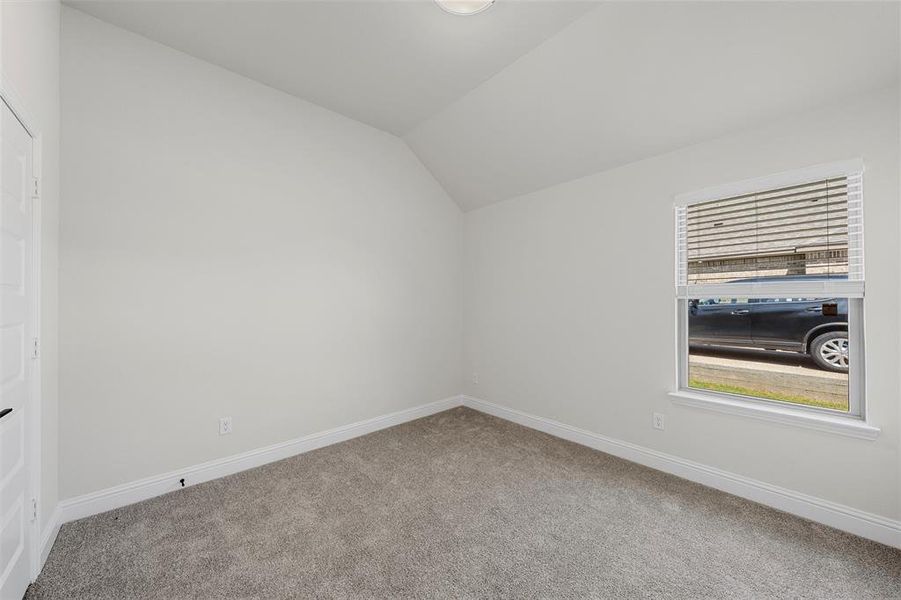Spacious, unfurnished interior of a new home in Stoneridge, Hewitt (Image 16). Spacious, unfurnished interior of a new home in Stoneridge, Hewitt (Image 16).