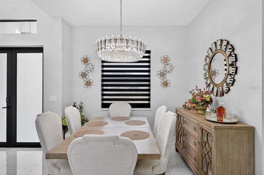 Furnished interior view inside a new home in , Lake Placid (Image 34).