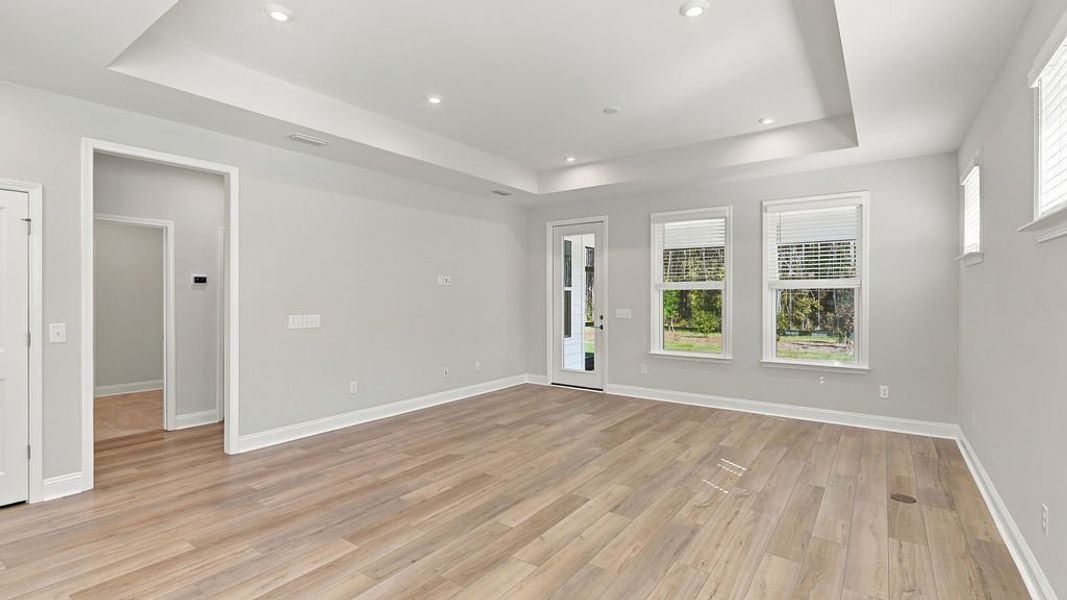 Spacious, unfurnished interior of a new home in Sun City Hilton Head, Bluffton (Image 33).