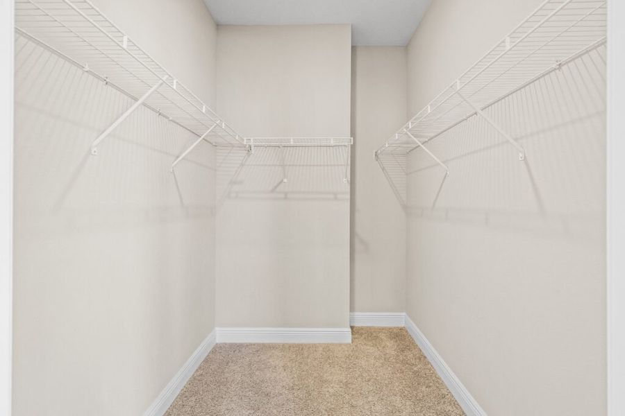 Spacious, unfurnished interior of a new home in Natureview, Freeport (Image 33).