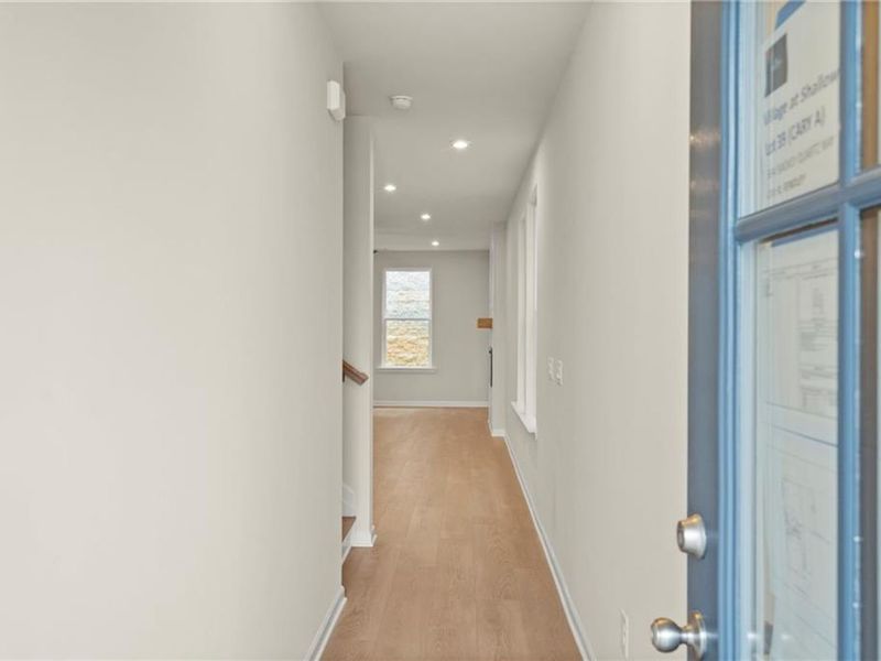 Spacious, unfurnished interior of a new home in Lake Shore, Winder (Image 13). Spacious, unfurnished interior of a new home in Lake Shore, Winder (Image 13).