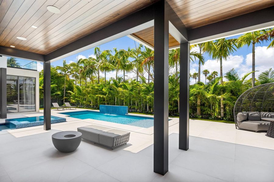Furnished interior view inside a new home in , Boca Raton (Image 36).