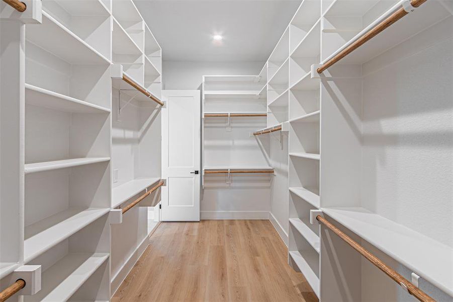 Spacious, unfurnished interior of a new home in , Decatur (Image 19).