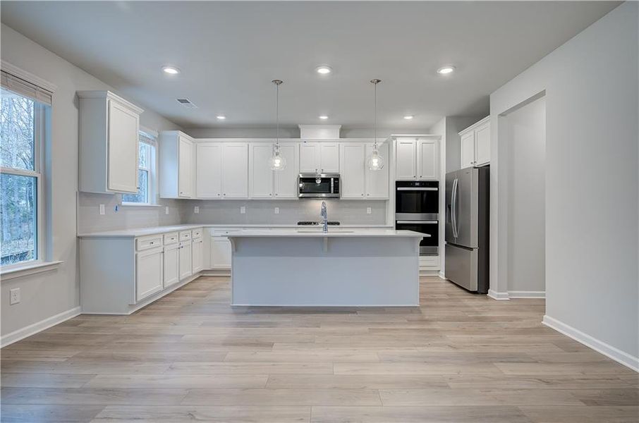 Furnished interior view inside a new home in Cooper Park, McDonough (Image 12).
