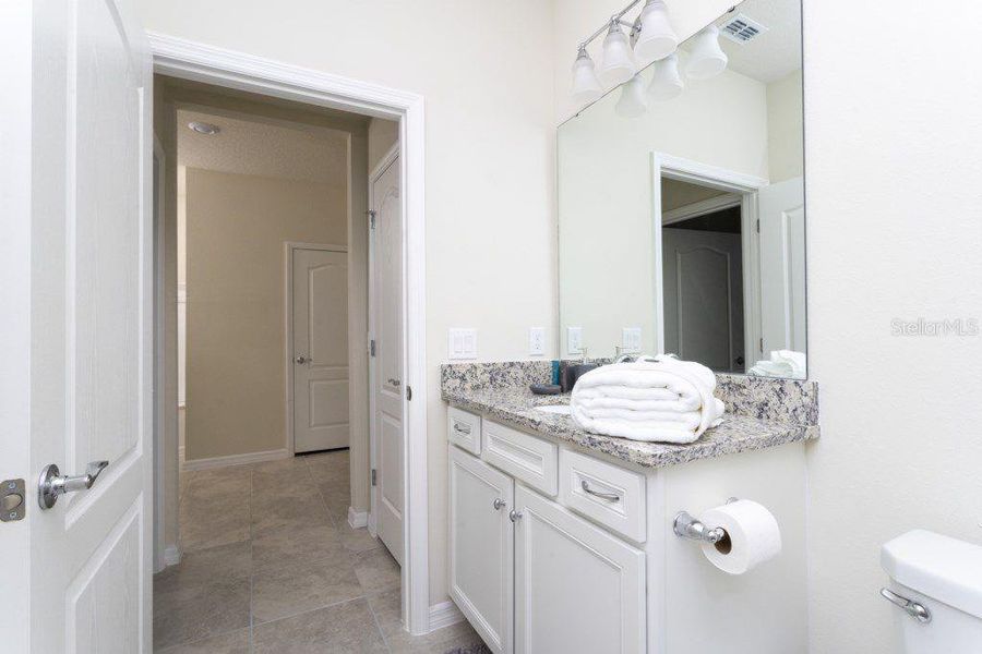 Furnished interior view inside a new home in , Davenport (Image 47). Furnished interior view inside a new home in , Davenport (Image 47).
