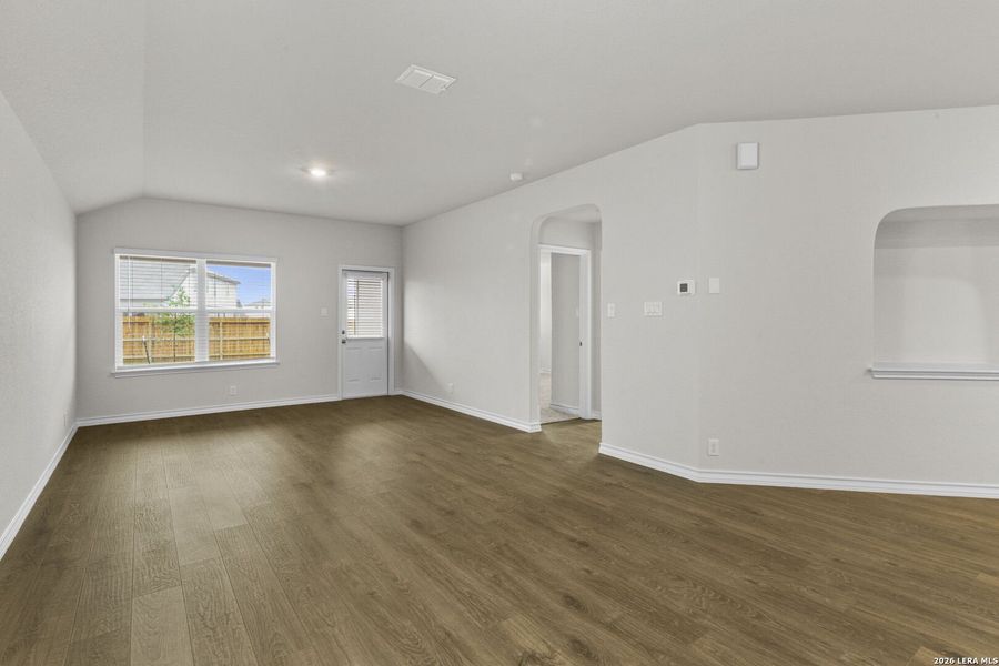 Spacious, unfurnished interior of a new home in Riverstone at Westpointe, San Antonio (Image 16).