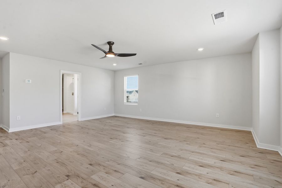 4br New Home in McDonough, GA.  - Slide 11