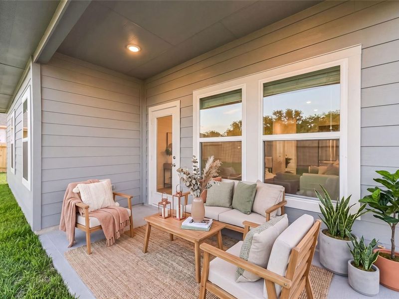 Exterior details and patio area of a home in River Ranch Meadows, Dayton (Image 3).