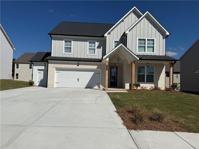 Image 14 of a home in The Fairways at Mirror Lake.