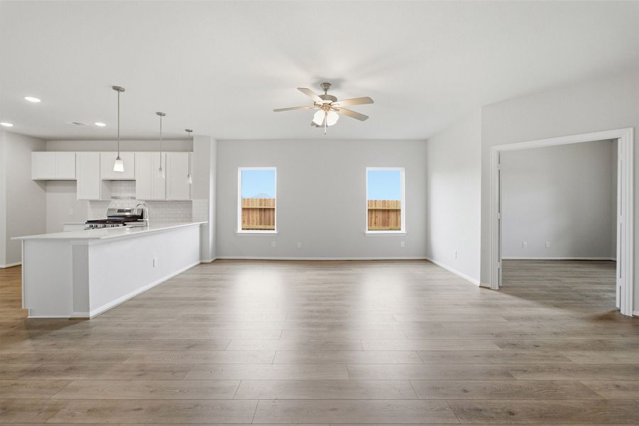 Spacious, unfurnished interior of a new home in Ashland, Richwood (Image 22).