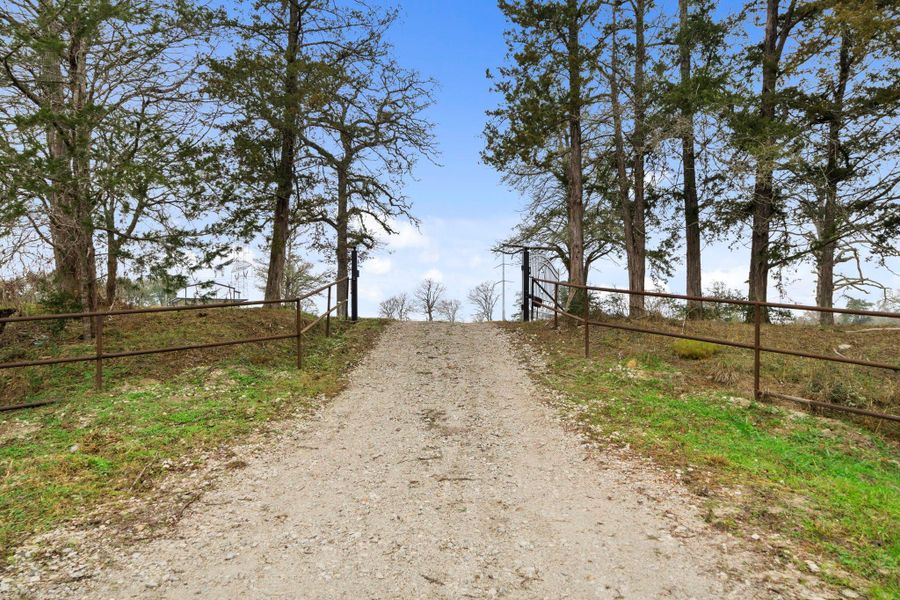 It’s a grand first impression that promises privacy and tranquility the moment you arrive.