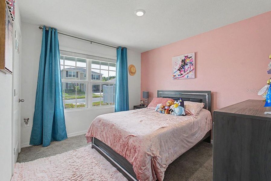 Furnished interior view inside a new home in , Alachua (Image 5).