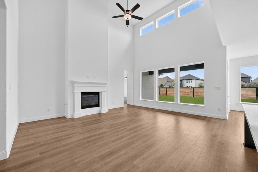 Spacious, unfurnished interior of a new home in The Ridge at Northlake, Northlake (Image 12).