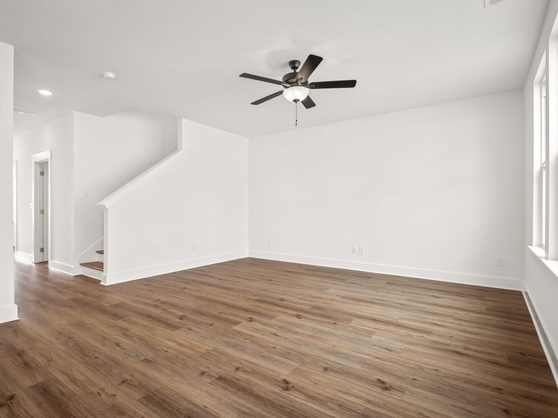 Spacious, unfurnished interior of a new home in Woods Crossing, Gallatin (Image 26).
