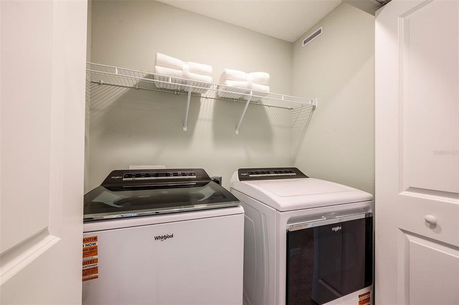 Image 14 of a home in Aulin Square. Image 14 of a home in Aulin Square.