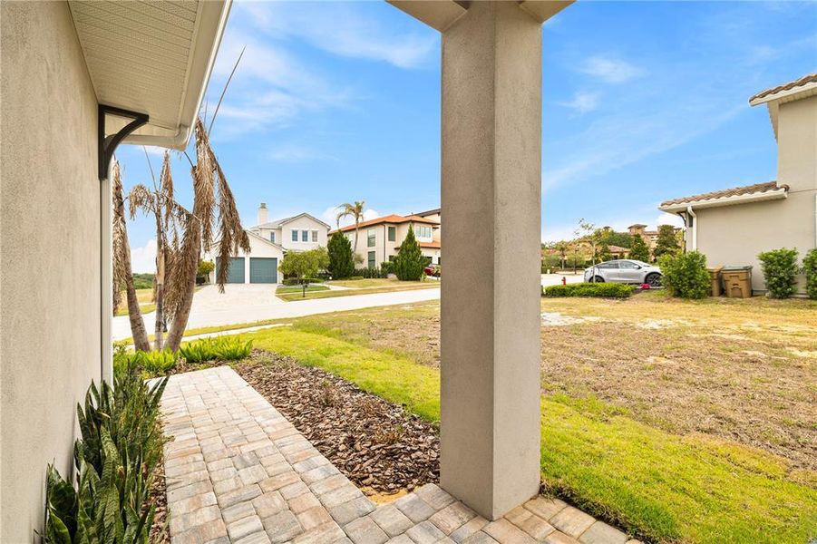Exterior details and patio area of a home in , Montverde (Image 40).