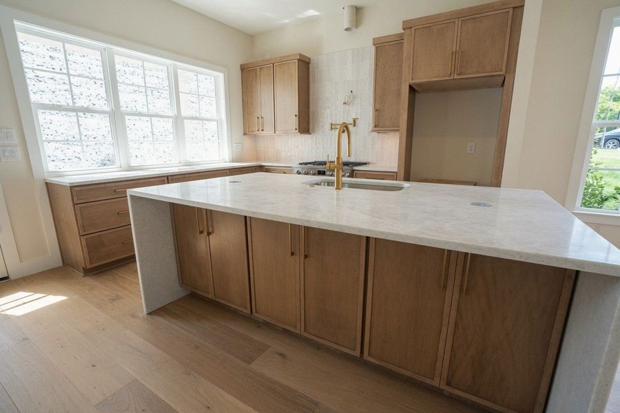 Furnished interior in a model home at Shadow Springs in Brentwood (Image 5).